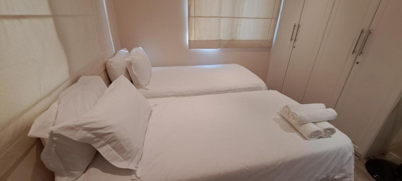 V&A Waterfront Marina Family Apartment 101 Altmore Kapstaden Eksteriør billede